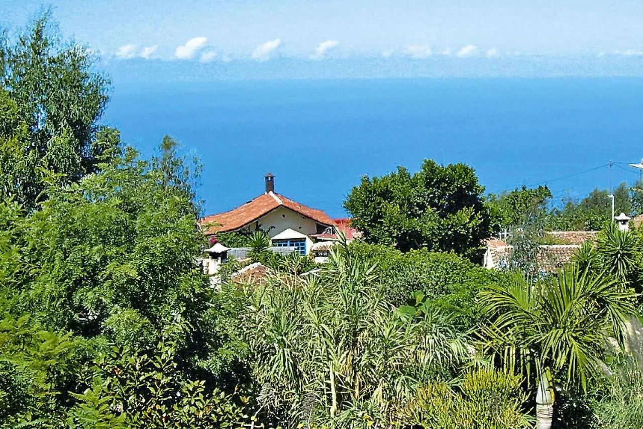 Finca In El Tanque With A Terrace بيت للعطل
